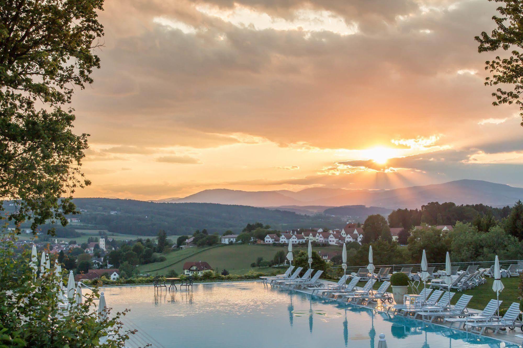 Hotel & Spa Der Steirerhof Bad Waltersdorf Bagian luar foto